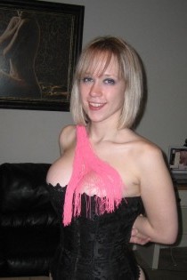 , 23  female escort, midcities